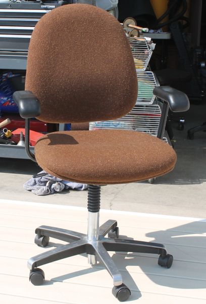 Brown Office Desk Chair w/ Arms-Fabric and Metal