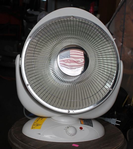 Chicago Electric Parabolic Heater-NP8C