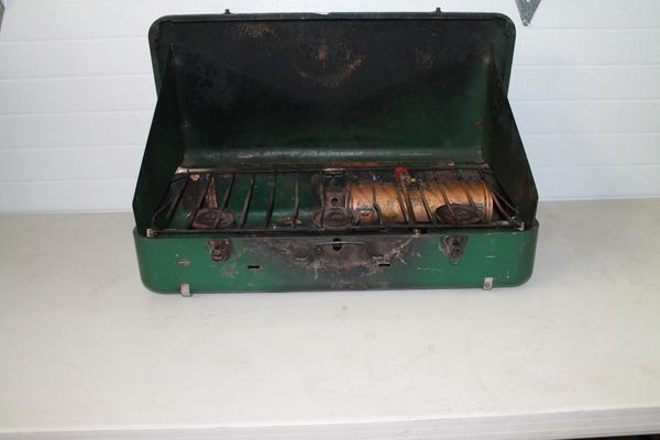 Vintage Coleman 3 Burner Fuel Operated Camp Stove | Jolly Pack Rat