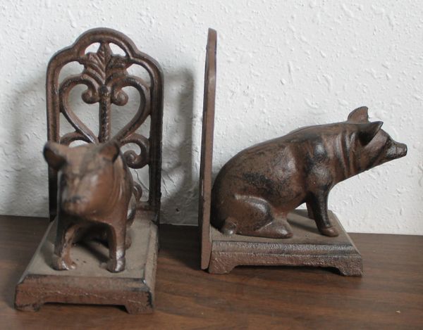 Heavy Metal Pig Bookends
