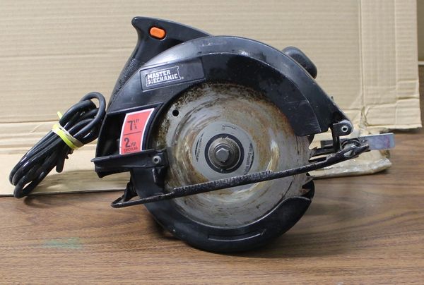 Master mechanic best sale circular saw