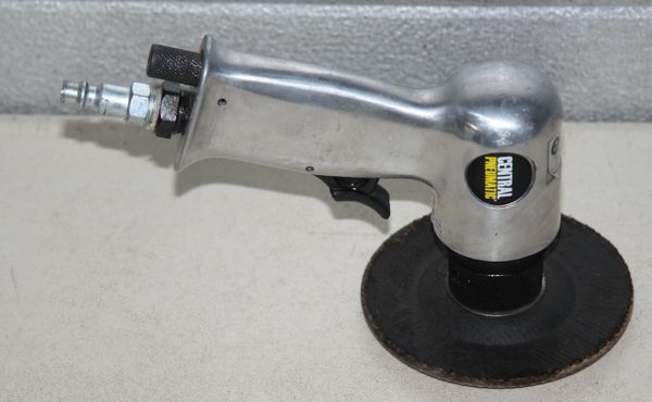 Central Pneumatic 5" High Speed Air Sander