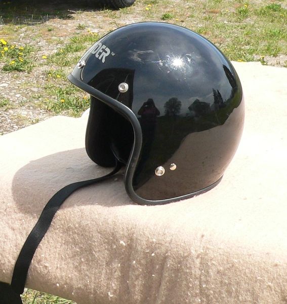 Raider Black Motorcycle Helmet-XL | Jolly Pack Rat Quality Second Hand