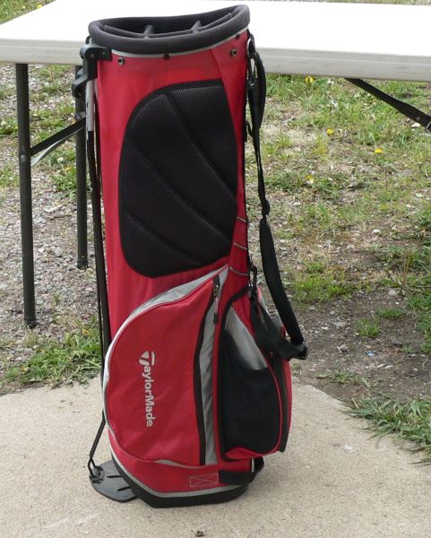 TaylorMade Red Golf Bag