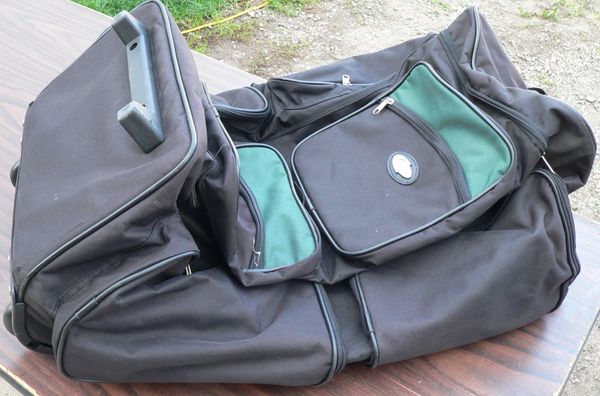 Concourse 7 Compartment Duffel Bag on Wheels
