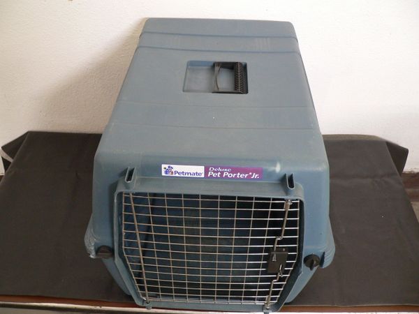 Petmate Deluxe Pet Porter Jr.