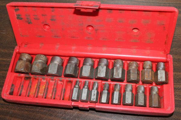 Used 18 Piece Burring Tool Set