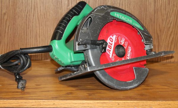 Hitachi C7SB2 7 1/4" Circular Saw