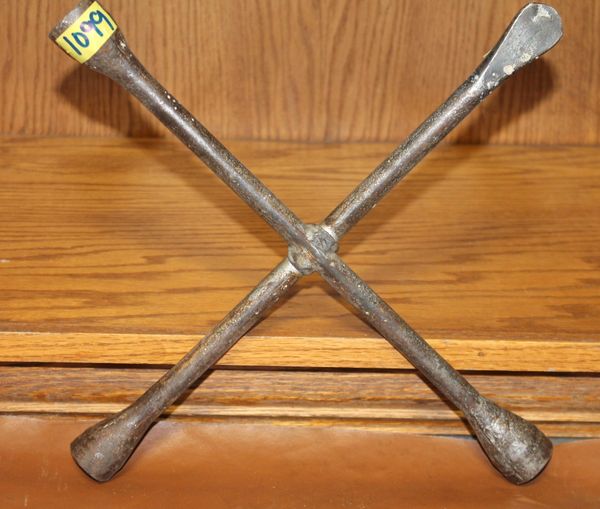 4-Way Lug Wrench-14"
