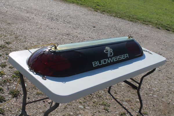 Vintage Budweiser Florescent Pool Light With New Bulbs