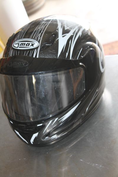 Large GMax 44S Full Face Helmet With Shield