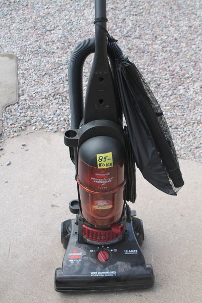 Bissel Power Force Turbo Bagless Model 6585 Vacuum