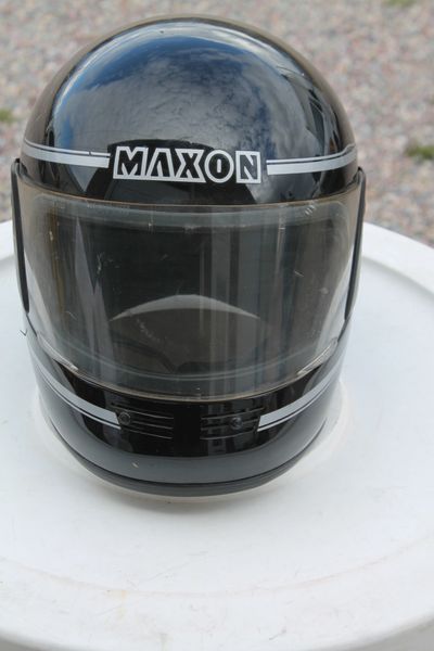 Maxon MK 11 LG. Full Face Helmet With Shield