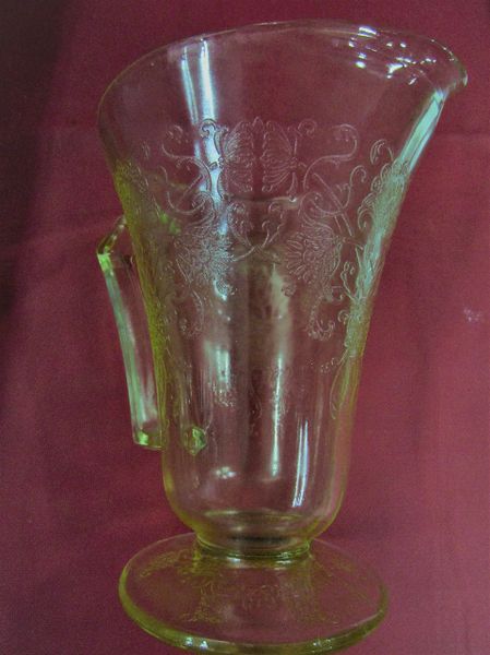 Vintage Florentine Poppy Depression Glass Pitcher