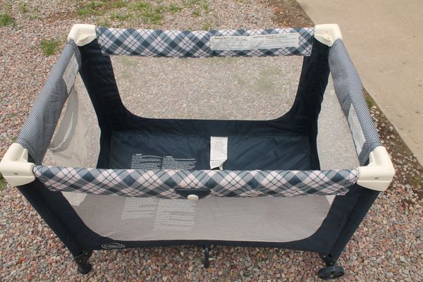 Costco Juvenile Foldup Playpen With Reversible/Removable Pad