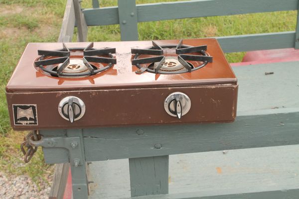 Vintage 2 Burner Propane Stove