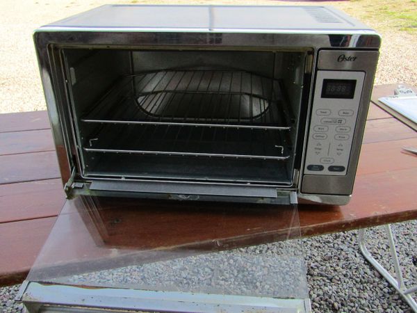 Oster Mo# TSSTTVXLDG-003 Digital Toaster Oven