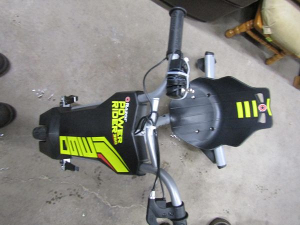 Razor Power Rider 360 12 Volt Rechargeable Tricycle