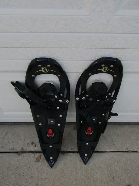 Crescent Moon Permagrin 9 Aluminum Frame Snowshoes