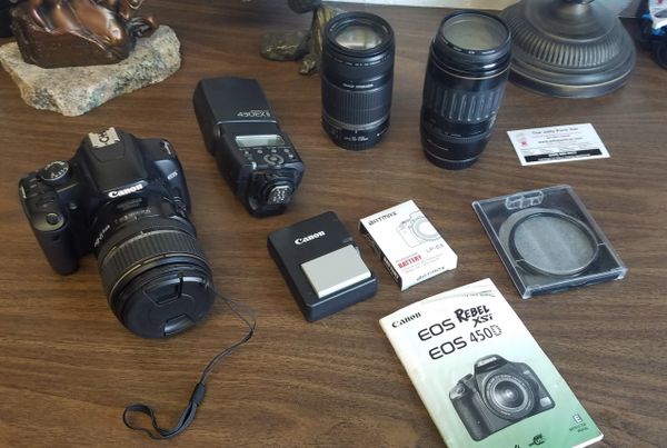 Canon EOS Rebel XSi with 2 Batteries, Charger, Manual & Bag