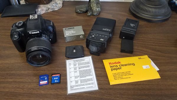 Canon EOS Rebel T3 Digital SLR Camera w/ Flash, Remote Control, Battery and Charger