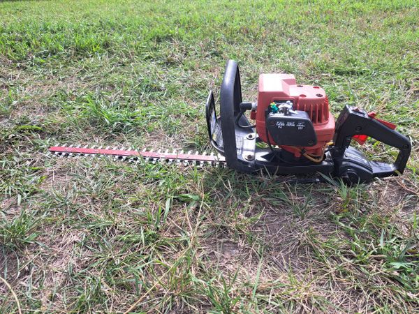 Craftsman Gas Bushwacker Hedge Trimmer 18"/19 cc