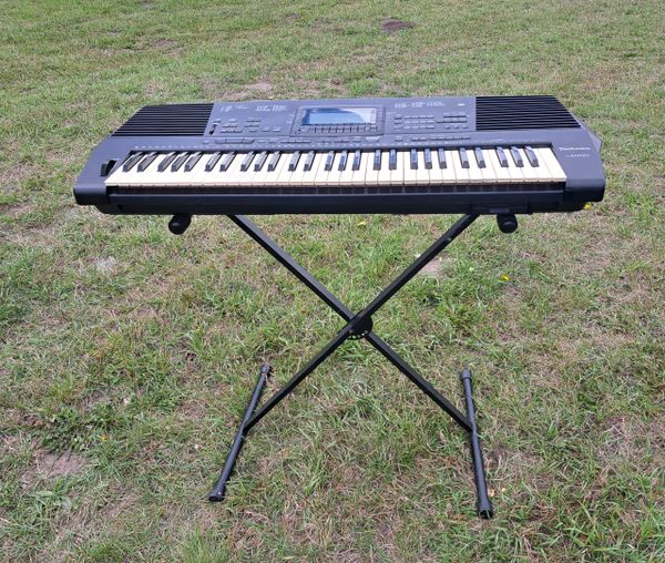 Technics sx-KN920 Recordable Piano/Synthesizer Keyboard w/ Adjustable Stand
