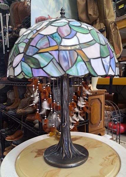 16.5'' Stained Glass Table Lamp