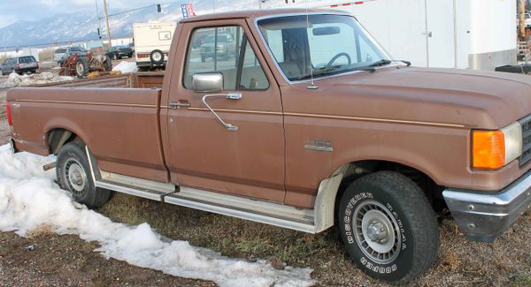 87 Ford F 150 2wd Pick Up Truck