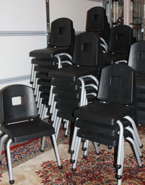Aluminum And Plastic Stacking Kid Size Chairs