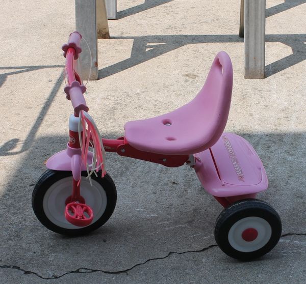 Radio Flyer Fold 2 Go Girls Trike Tricycle