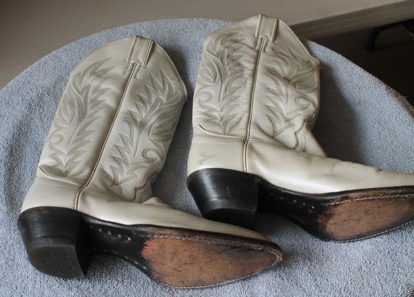 Vintage white cowgirl outlet boots