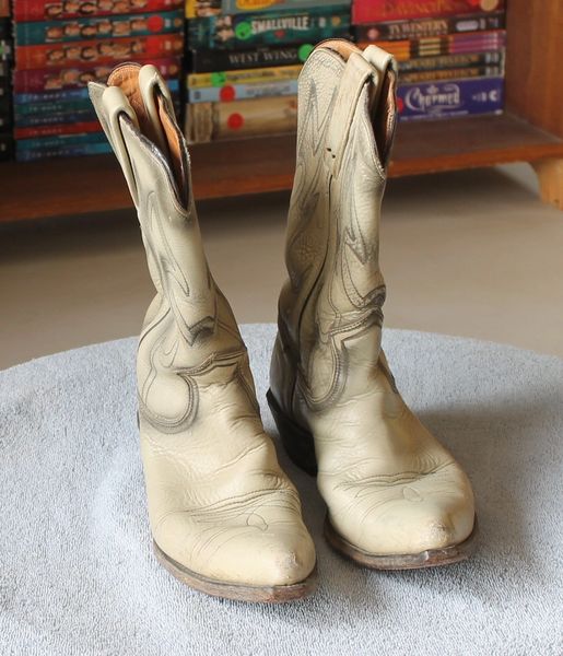 Frye Authentic White Cowboy Boot-6 1/2 C