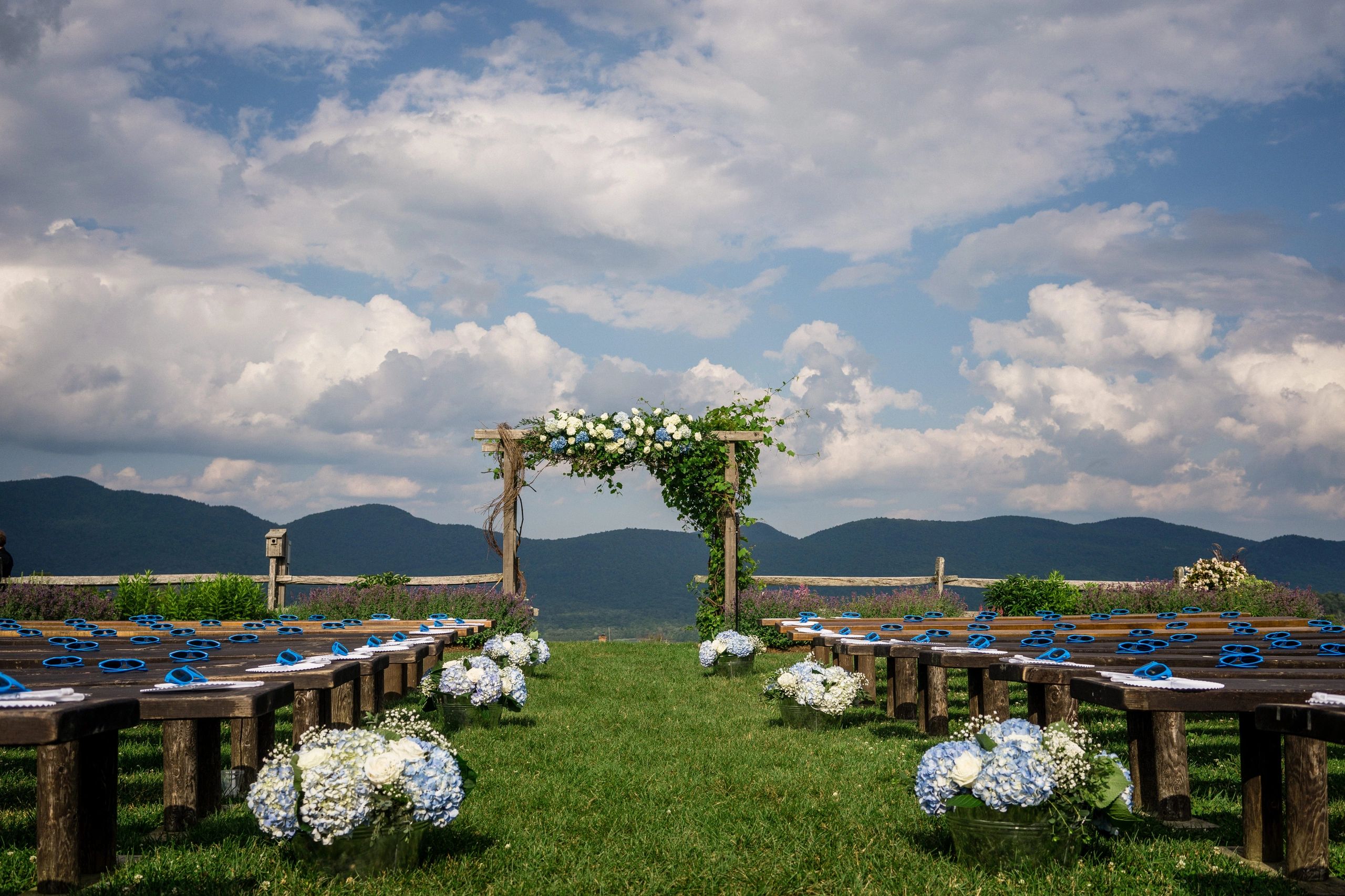 Wedding ceremony at Mountain Top Inn, Vermont.
Photo credit: Michael Tallman Photography