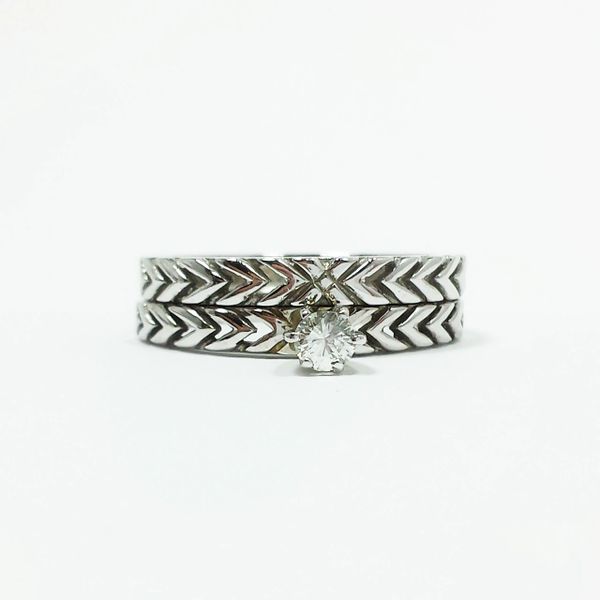 Chevron Arrow Ring