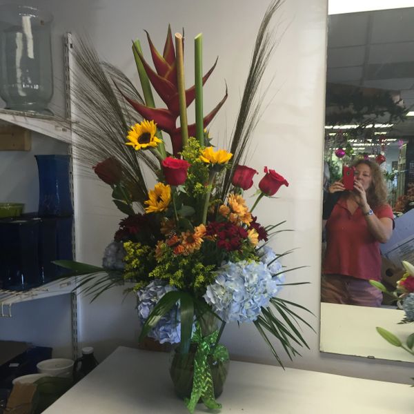 Tropical Arrangement M0127 | Flowers of Sandy Springs