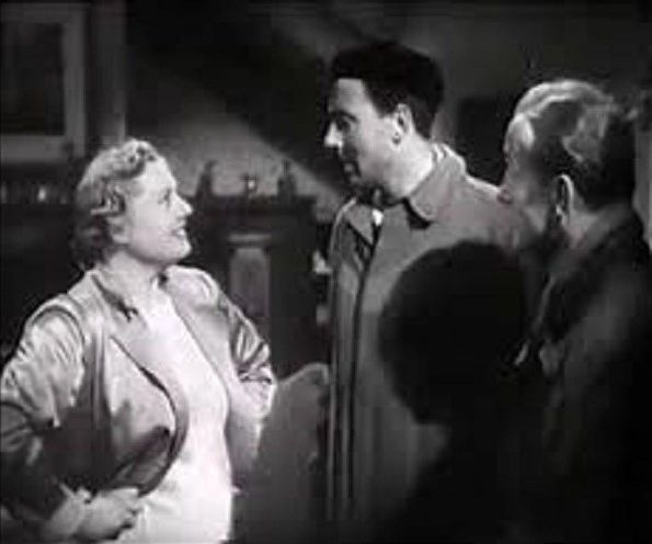 SECRET MISSION (1942)