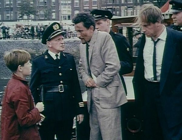 HUNTED IN HOLLAND (1961)