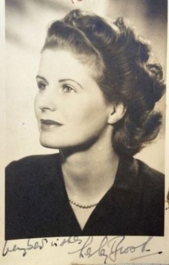 I'LL WALK BESIDE YOU (1943)