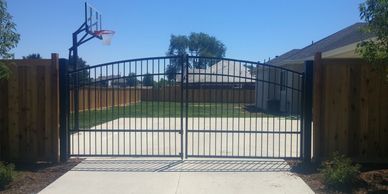 wrought iron fence installation in Meridian, ID / wrought iron fence installation in Boise, ID