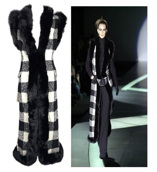 NWT F/W 2001 Valentino Runway Black & White Runway Plaid Fox Fur Long Vest Coat