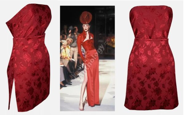 F/W 1997 Christian Dior by John Galliano Runway Red Floral Strapless Bodysuit & Pencil High Slit Chinoiserie Skirt Set