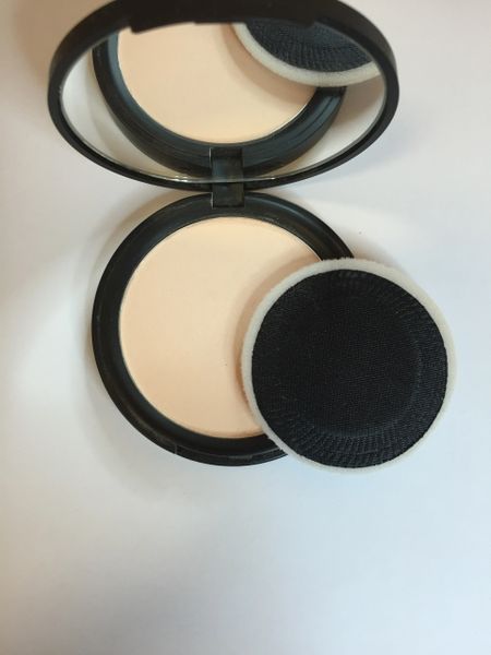 Sheer - translucent powder