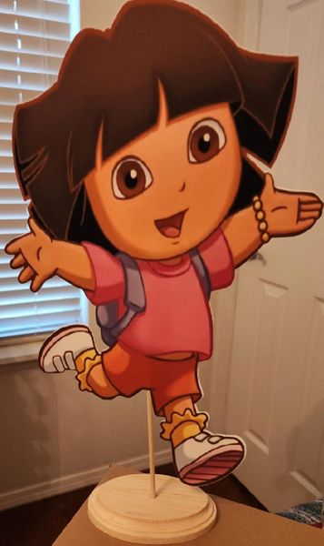 Dora the Explorer Centerpieces, Dora the Explorer Party Cut Outs, Dora the Explorer Decorations