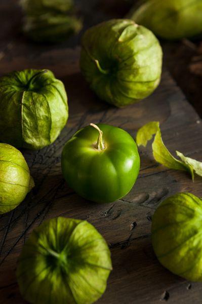 TOMATOES - TOMATILLO