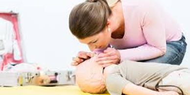 PAEDIATRIC FIRST AID TRAINING