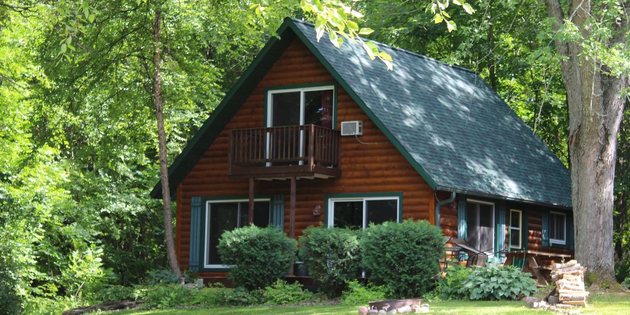 Scenic Pine cabin