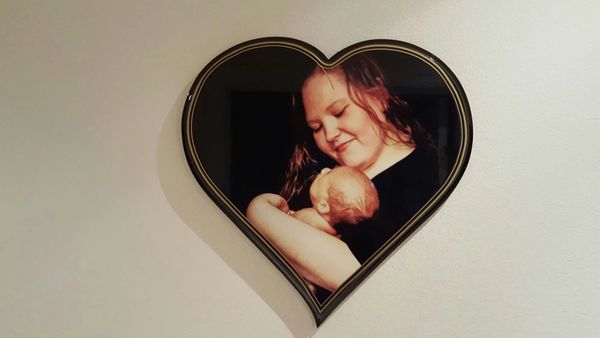 AMANDA Beautiful keepsake plaque 18 x 18 inches