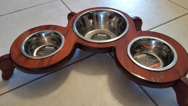 Cat/Dog Feeding Table