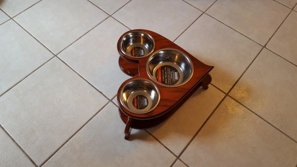 Small Dog Feeding Table